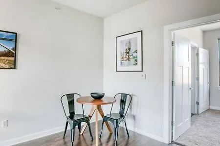 Two Cozysuites Spacious Music Row Condos W Parking Nashville Apartment